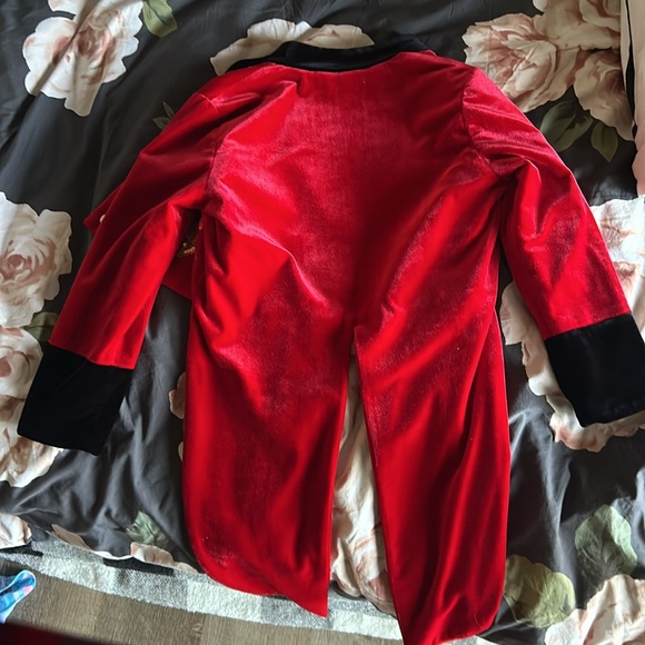 Halloween costume magician - Picture 8 of 11